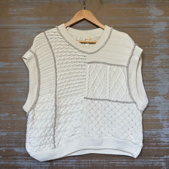Free People Take The Plunge Sweater Knit Vest Preppy Classic Womens S - Picture 2 of 6